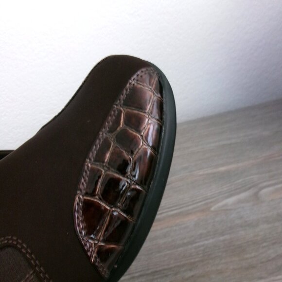 Near New Clarks GAEL REX Slip On Croc Embossed Low Wedge Loafers Shoes 8 Brown - Picture 5 of 16
